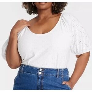 Ava & Viv White Eyelet Stretch Peasant Top Blouse Size 1X